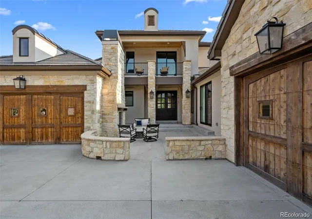 Photo 3 of Single family home for sale at 7912 Raphael Ln, Littleton, CO 80125 | MLS# 3912683 | Listing updated on 2026-09-10