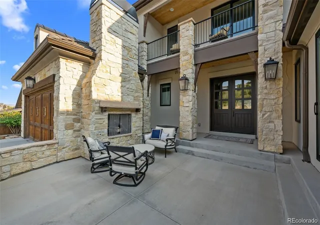 Photo 4 of Single family home for sale at 7912 Raphael Ln, Littleton, CO 80125 | MLS# 3912683 | Listing updated on 2026-09-10