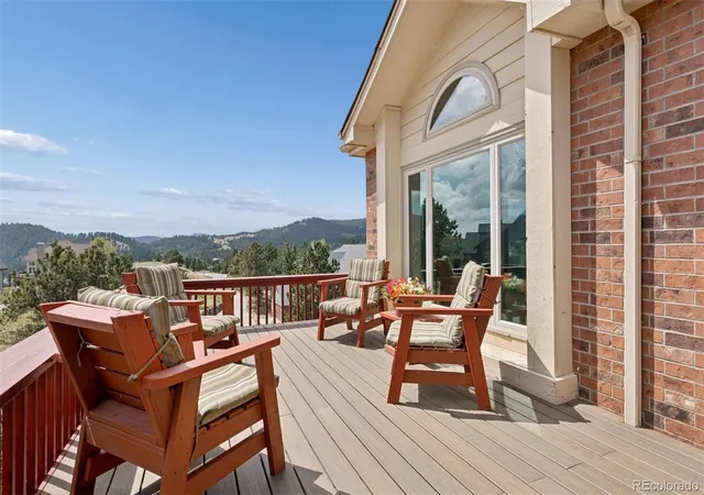 Photo 2 of Single family home for sale at 537 Monte Vista Rd, Golden, CO 80401 | MLS# 5622422 | Listing updated on 2026-10-27