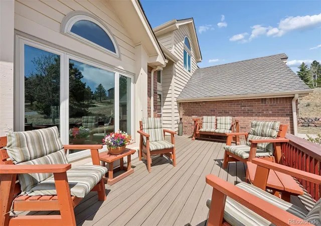 Photo 3 of Single family home for sale at 537 Monte Vista Rd, Golden, CO 80401 | MLS# 5622422 | Listing updated on 2026-10-27