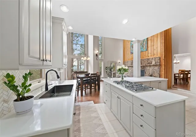 Photo 3 of Single family home for sale at 2736 Hiwan Dr, Evergreen, CO 80439 | MLS# 6508724 | Listing updated on 2026-09-13