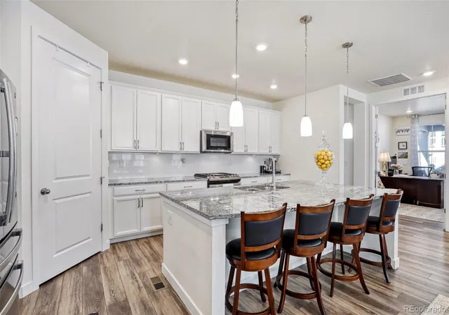 Photo 4 of Single family home for sale at 8901 S Ukraine Ct, Aurora, CO 80016 | MLS# 4835784 | Listing updated on 2026-09-15