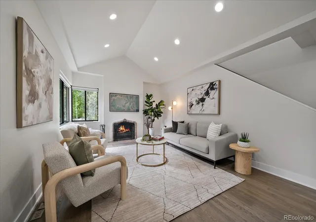Photo 4 of Single family home for sale at 1020 Bonnie Brae Blvd, Denver, CO 80209 | MLS# 3558276 | Listing updated on 2026-09-22