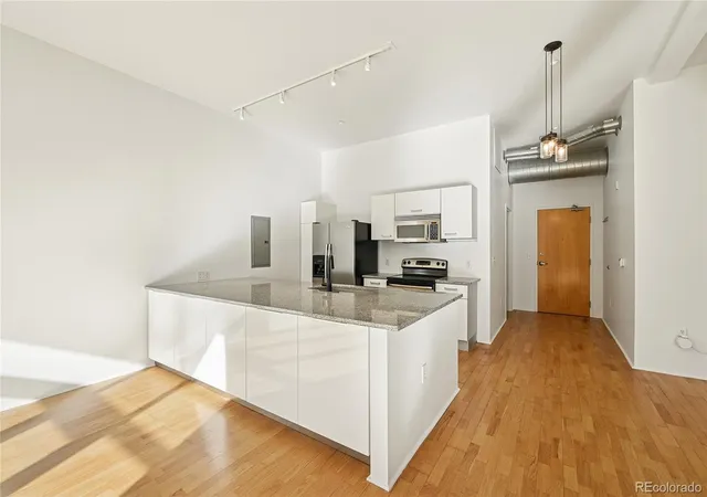 Photo 4 of Condo for sale at 3100 Huron St #2C, Denver, CO 80202 | MLS# 7295995 | Listing updated on 2026-09-08