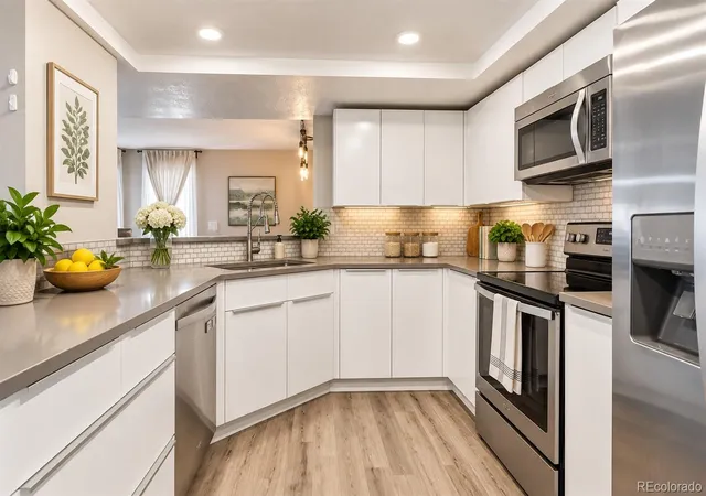 Photo 4 of Condo for sale at 6475 S Dayton St #106, Englewood, CO 80111 | MLS# 8990674 | Listing updated on 2026-10-03