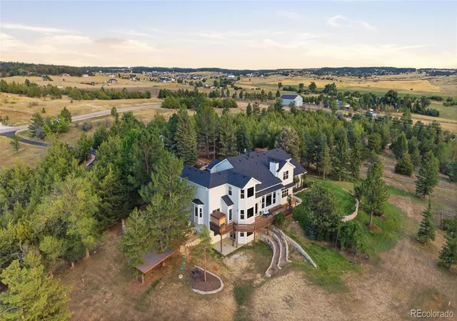 Photo 3 of Single family home for sale at 3525 Palmer Ridge Dr, Parker, CO 80134 | MLS# 7570813 | Listing updated on 2026-09-15