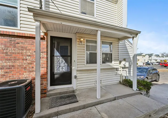 Photo 1 of Townhouse for sale at 17146 E Tennessee Dr, Aurora, CO 80017 | MLS# 5125206 | Listing updated on 2026-09-11