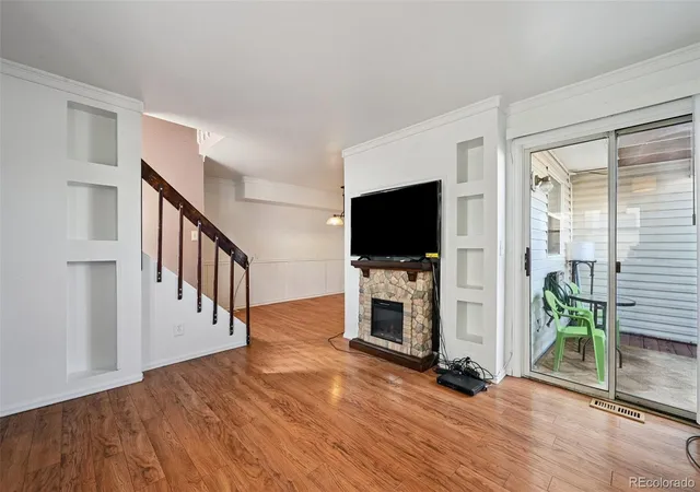Photo 4 of Townhouse for sale at 17146 E Tennessee Dr, Aurora, CO 80017 | MLS# 5125206 | Listing updated on 2026-09-11