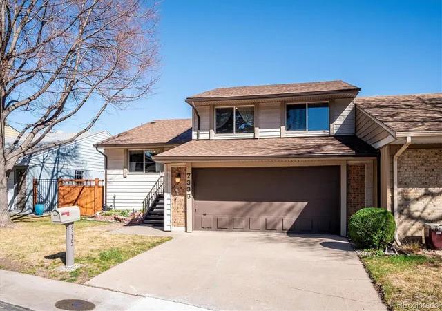 Photo 3 of Single family home for sale at 7335 W Maple Dr, Lakewood, CO 80226 | MLS# 3109890 | Listing updated on 2026-09-11