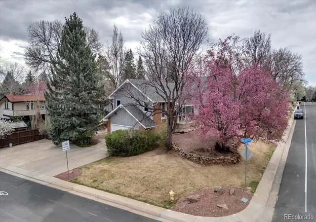 Photo 3 of Single family home for sale at 1296 Aspen St, Broomfield, CO 80020 | MLS# 5360426 | Listing updated on 2026-09-15