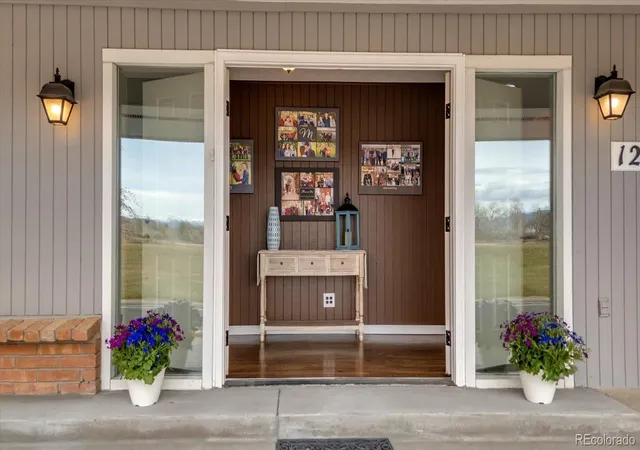 Photo 3 of Single family home for sale at 1296 Aspen St, Broomfield, CO 80020 | MLS# 5360426 | Listing updated on 2026-09-15