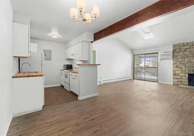 Condo for sale at 381 S Ames St #F305, Lakewood, CO 80226 | MLS# 8287210