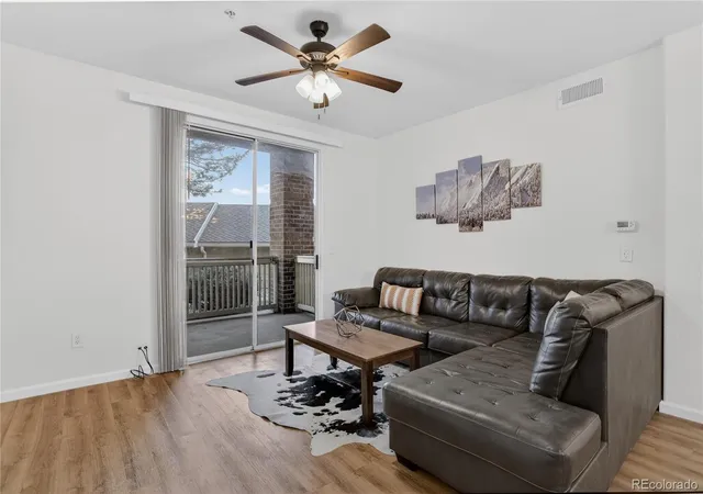 Listing Photo 4 - Condo for sale in building located at 1631 W Canal Cir, Littleton, CO 80120 - Unit #818