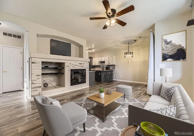 Listing Photo 5 - Condo for sale in building located at 22520 E Ontario Dr, Aurora, CO 80016 - Unit #101