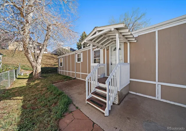 Photo 2 of Manufactured home for sale at 159 Mallard St, Golden, CO 80401 | MLS# 4170031 | Listing updated on 2026-09-11