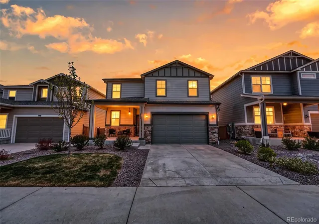 Photo 2 of Single family home for sale at 604 Silver Rock Trl, Castle Rock, CO 80104 | MLS# 1874431 | Listing updated on 2026-09-28
