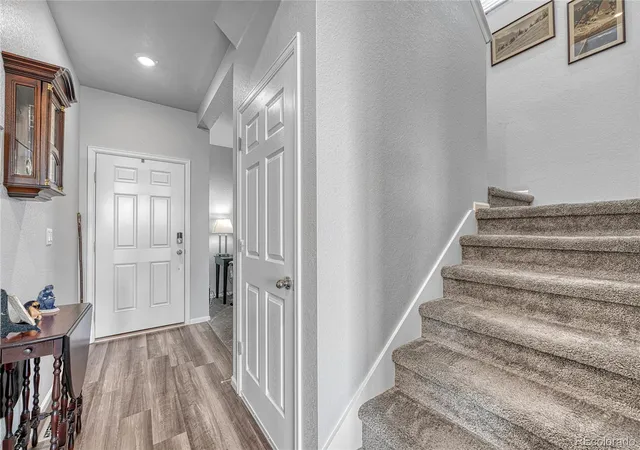 Photo 4 of Single family home for sale at 604 Silver Rock Trl, Castle Rock, CO 80104 | MLS# 1874431 | Listing updated on 2026-09-28