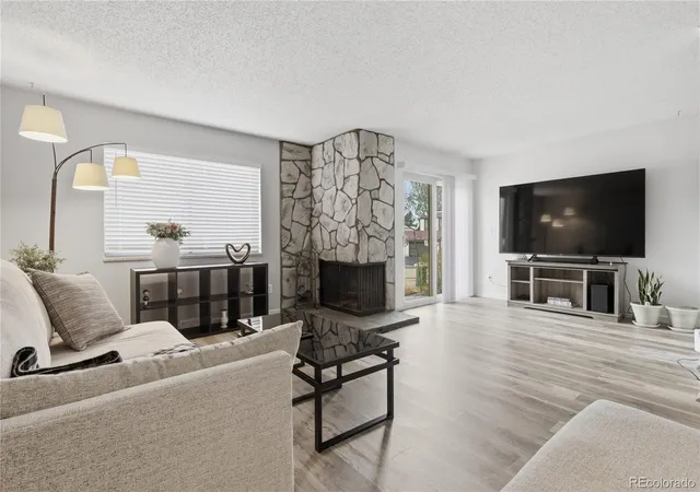 Photo 3 of Townhouse for sale at 11966 E Harvard Ave, Aurora, CO 80014 | MLS# 3238899 | Listing updated on 2026-09-28