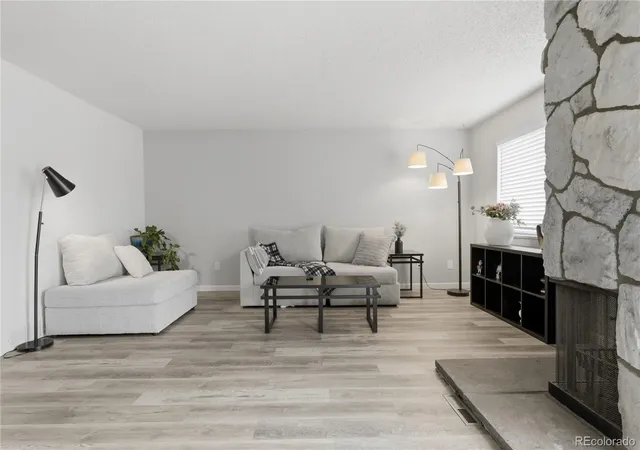 Photo 4 of Townhouse for sale at 11966 E Harvard Ave, Aurora, CO 80014 | MLS# 3238899 | Listing updated on 2026-09-28