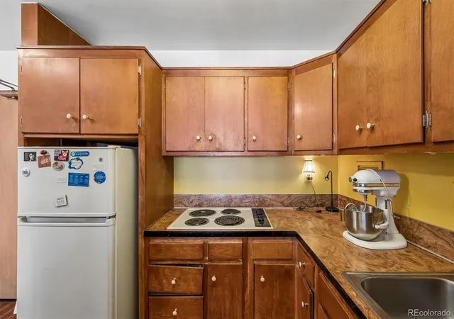 Photo 3 of Condo for sale at 1121 Albion St #307, Denver, CO 80220 | MLS# 2015184 | Listing updated on 2026-10-02