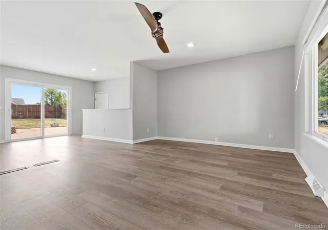 Photo 2 of Single family home for sale at 4708 S Ouray Way, Aurora, CO 80015 | MLS# 8109999 | Listing updated on 2026-09-12