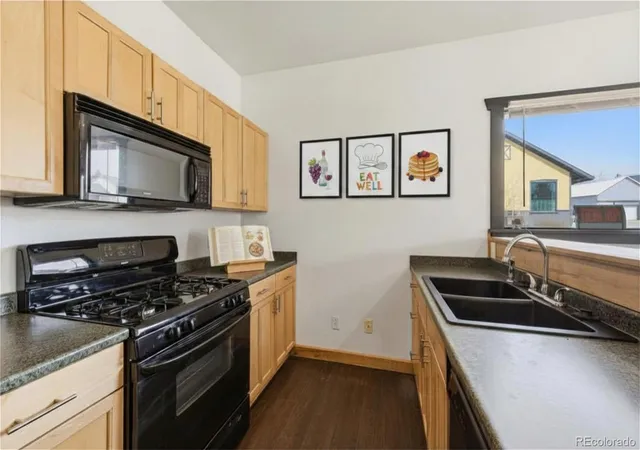 Photo 3 of Single family home for sale at 601 Chestnut St, Leadville, CO 80461 | MLS# 7932619 | Listing updated on 2026-09-11