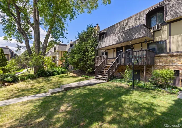 Condo for sale at 8060 W 9th Avenue #207, Lakewood, CO 80214 | MLS# 7132662