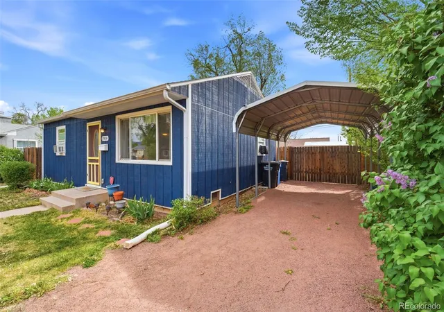 Photo 3 of Single family home for sale at 1919 S Franklin Ave, Colorado Springs, CO 80905 | MLS# 2709538 | Listing updated on 2026-09-25