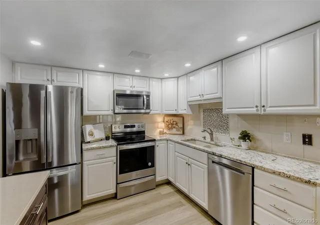 Photo 2 of Condo for sale at 14102 E Linvale Pl #305, Aurora, CO 80014 | MLS# 6649885 | Listing updated on 2026-09-15