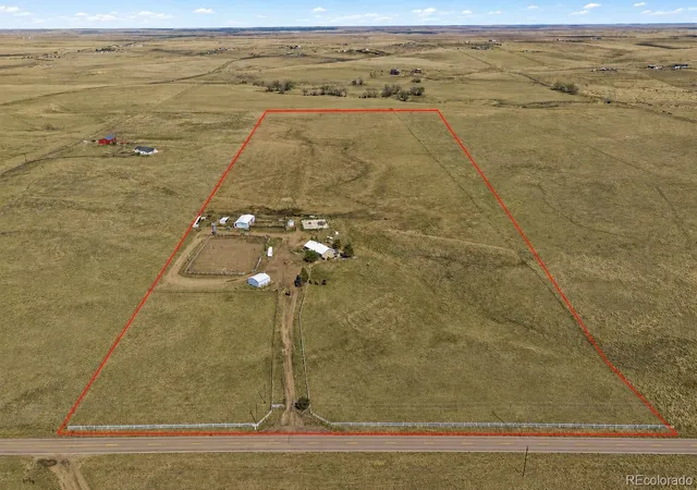 Photo 3 of Single family home for sale at 6450 County Rd 181, Byers, CO 80103 | MLS# 4650499 | Listing updated on 2026-09-12