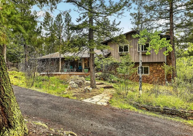 Photo 2 of Single family home for sale at 28221 Bonanza Dr, Evergreen, CO 80439 | MLS# 5779295 | Listing updated on 2026-09-15