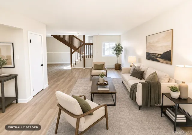 Townhouse for sale at 6927 S Bryant St, Littleton, CO 80120 | MLS# 1731217