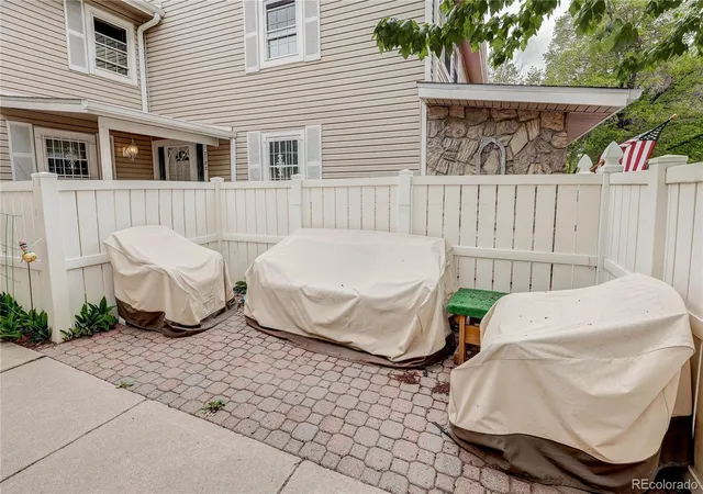 Photo 3 of Condo for sale at 2784 S Heather Gdns Way, Aurora, CO 80014 | MLS# 4392854 | Listing updated on 2026-09-10