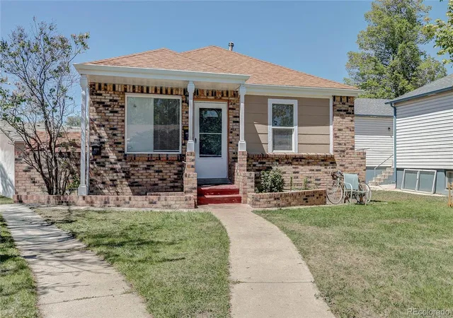 Photo 1 of Single family home for sale at 4609 S Lincoln St, Englewood, CO 80113 | MLS# 2559896 | Listing updated on 2026-09-10