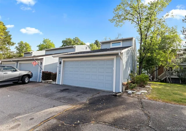 Photo 1 of Townhouse for sale at 11184 E Linvale Dr, Aurora, CO 80014 | MLS# 6294014 | Listing updated on 2026-09-11