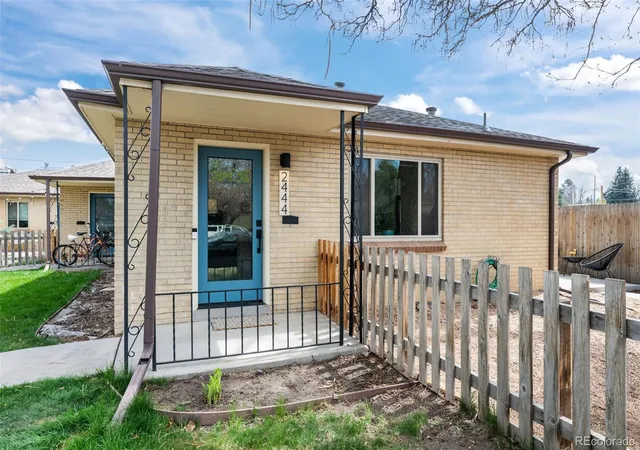 Photo 4 of Townhouse for sale at 2444 S Corona St, Denver, CO 80210 | MLS# 3873491 | Listing updated on 2026-10-02