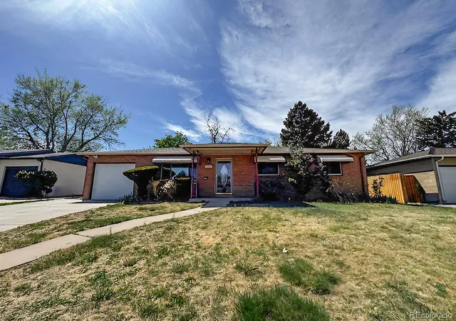 Photo 1 of Single family home for sale at 2285 S Newton St, Denver, CO 80219 | MLS# 9588623 | Listing updated on 2026-10-09