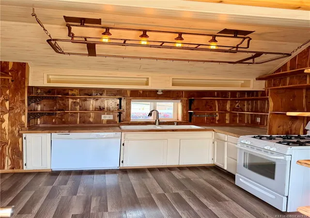 Photo 3 of Single family home for sale at 410 E 5th Street, Leadville, CO 80461 | MLS# 5064658 | Listing updated on 2026-09-12