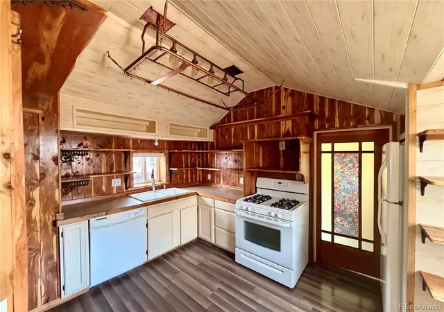 Photo 3 of Single family home for sale at 410 E 5th Street, Leadville, CO 80461 | MLS# 5064658 | Listing updated on 2026-09-12