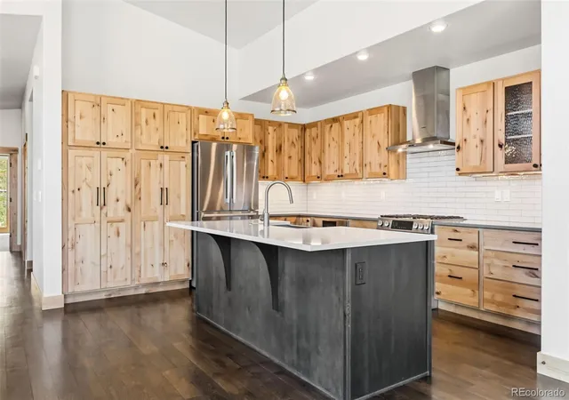 Photo 3 of Sale Pending at 1342 Maryland Crk Rd, Silverthorne, CO 80498 | MLS# 9047799 | Listing updated on 2026-09-29