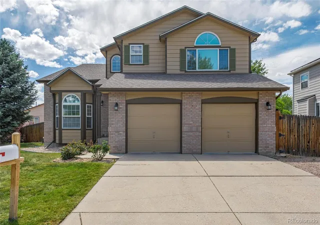 Photo 1 of Single family home for sale at 2911 N Princess Cir, Broomfield, CO 80020 | MLS# 6947153 | Listing updated on 2026-10-06