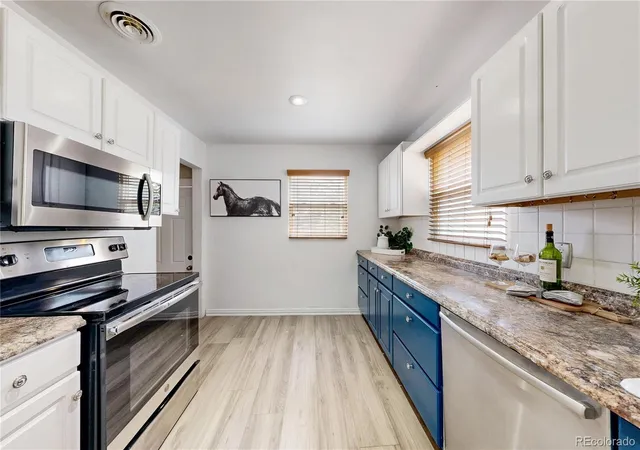 Photo 4 of Single family home for sale at 3290 S Elati St, Englewood, CO 80110 | MLS# 2457111 | Listing updated on 2026-09-15