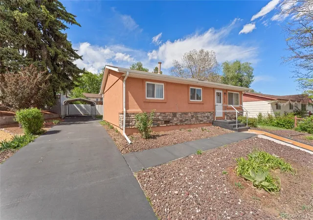 Photo 2 of Single family home for sale at 1924 Mccooke Dr, Colorado Springs, CO 80910 | MLS# 7551106 | Listing updated on 2026-09-22