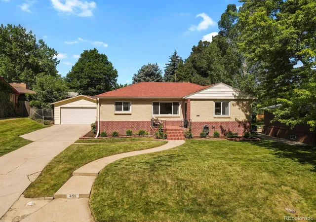 Single family home for sale at 4511 S Galapago St, Englewood, CO 80110 | MLS# 9016396