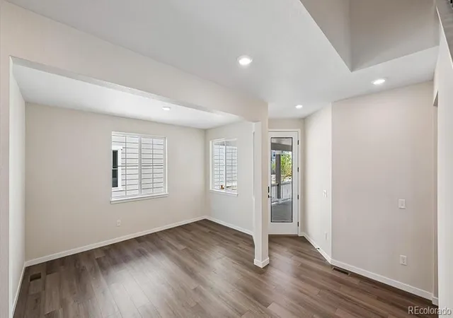 Photo 3 of Single family home for sale at 2131 S Irvington St, Aurora, CO 80018 | MLS# 8025949 | Listing updated on 2026-09-15