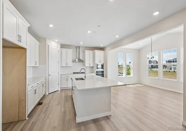 Photo 4 of Sale Pending at 2123 S Irvington St, Aurora, CO 80018 | MLS# 7816362 | Listing updated on 2026-09-15