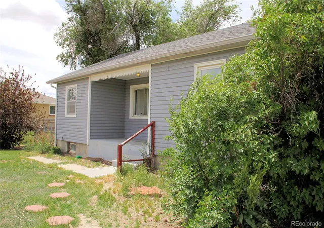Photo 2 of Single family home for sale at 275 S Mcdonnell St, Byers, CO 80103 | MLS# 4103522 | Listing updated on 2026-09-29
