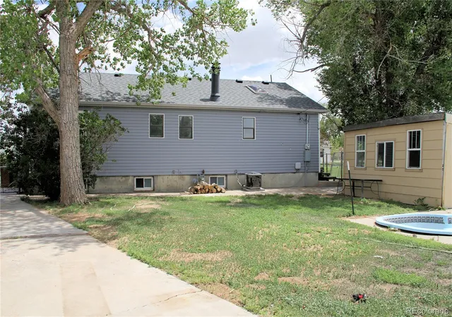 Photo 3 of Single family home for sale at 275 S Mcdonnell St, Byers, CO 80103 | MLS# 4103522 | Listing updated on 2026-09-29