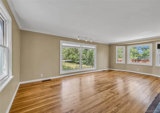Photo 4 of Single family home for sale at 350 Balsam St, Lakewood, CO 80226 | MLS# 6823549 | Listing updated on 2026-09-15