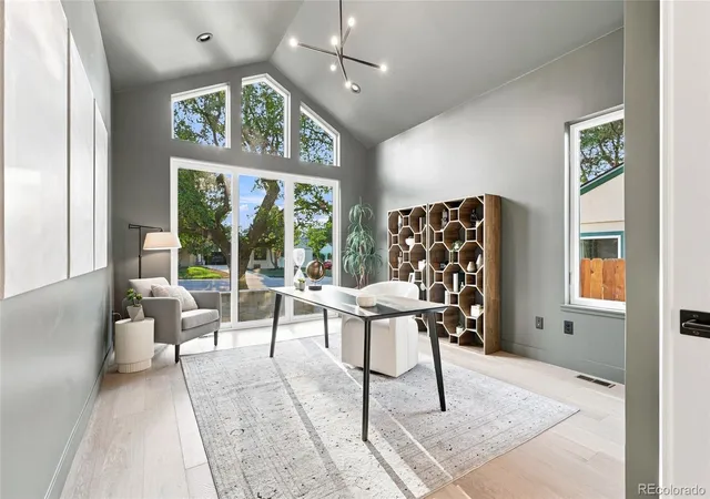 Photo 4 of Single family home for sale at 2934 S Bellaire St, Denver, CO 80222 | MLS# 2814290 | Listing updated on 2026-09-13